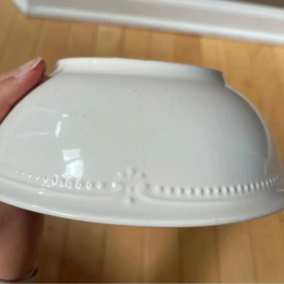 Pfaltzgraff Pearl Brocade Round Vegetable Serving Bowl 849753 - Picture 5 of 8